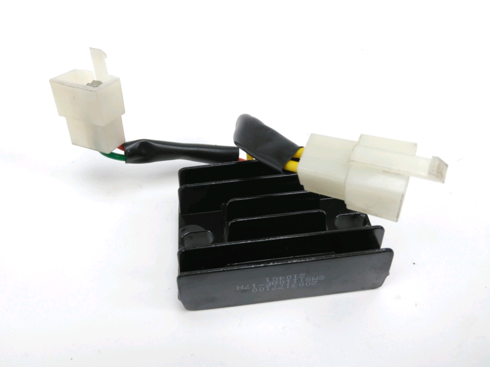 REGULATEUR DE TENSION