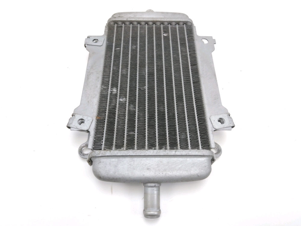 RADIATEUR EAU GAUCHE