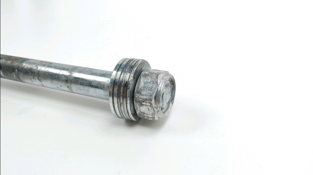 AXE DE ROUE ARRIERE