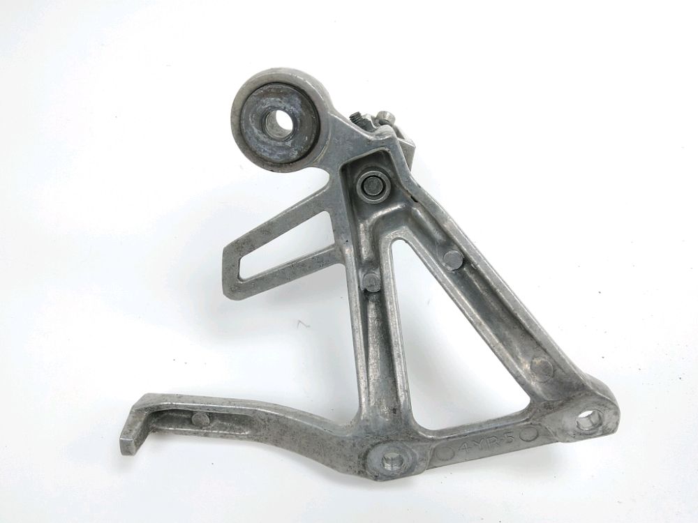 PLATINE ET REPOSE PIEDS ARRIERE DROIT