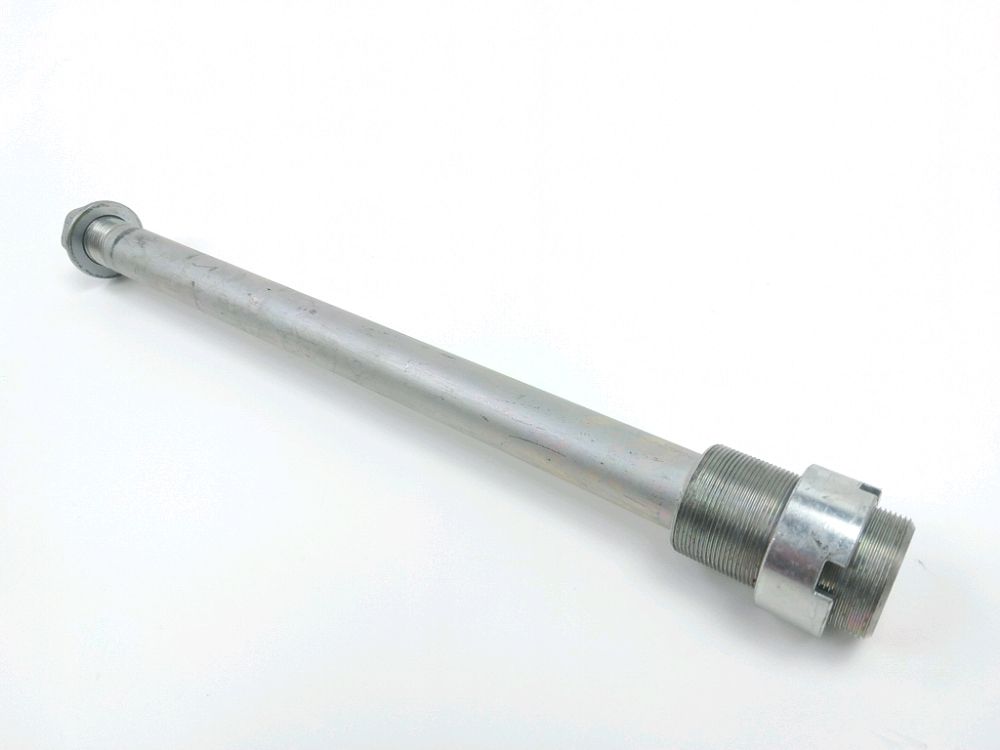 Axe de bras oscillant