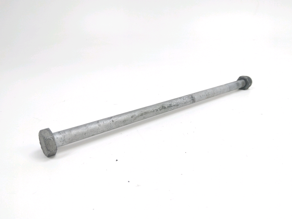 AXE DE ROUE AVANT