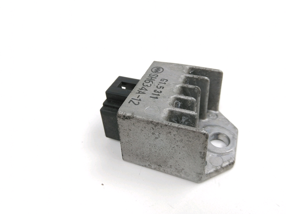 Regulateur de tension