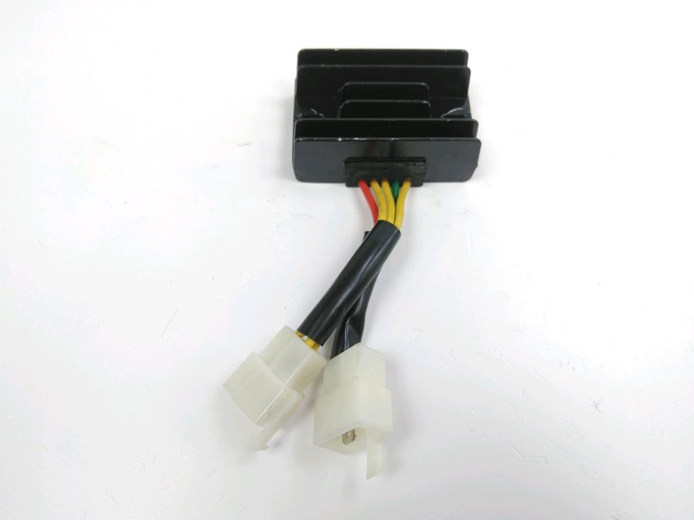 REGULATEUR DE TENSION