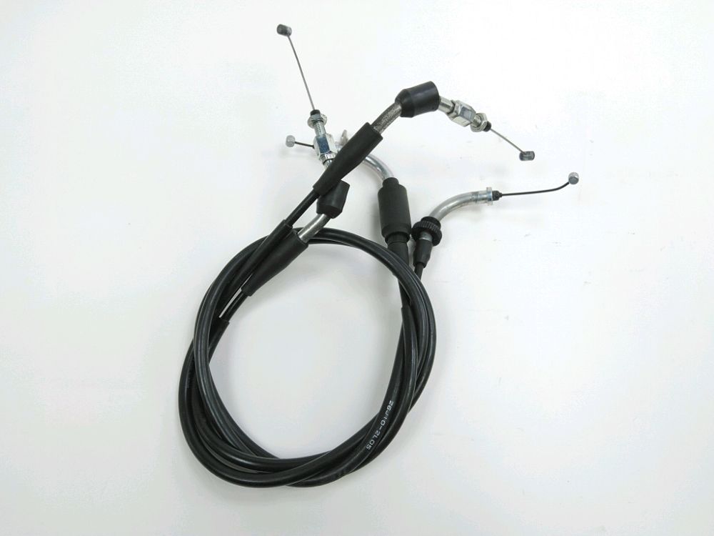 Cable d'accelerateur