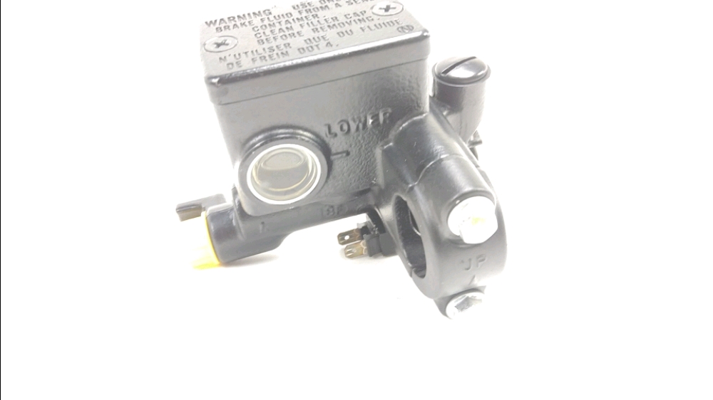 Maitre cylindre frein ar complet