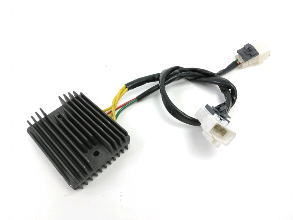 REGULATEUR DE TENSION
