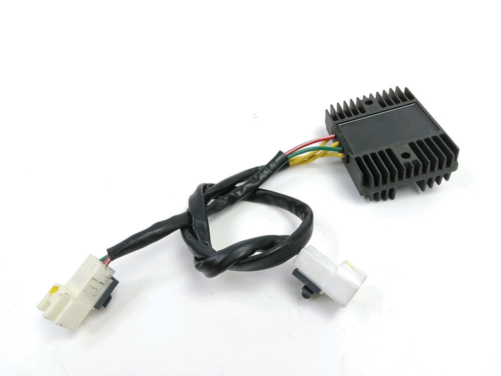 REGULATEUR DE TENSION