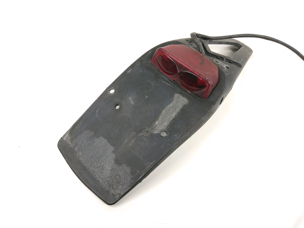 Support de plaque et eclairage