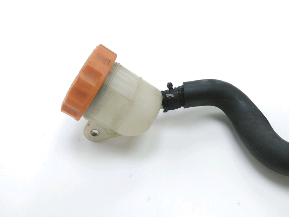 MAITRE CYLINDRE FREIN AR COMPLET