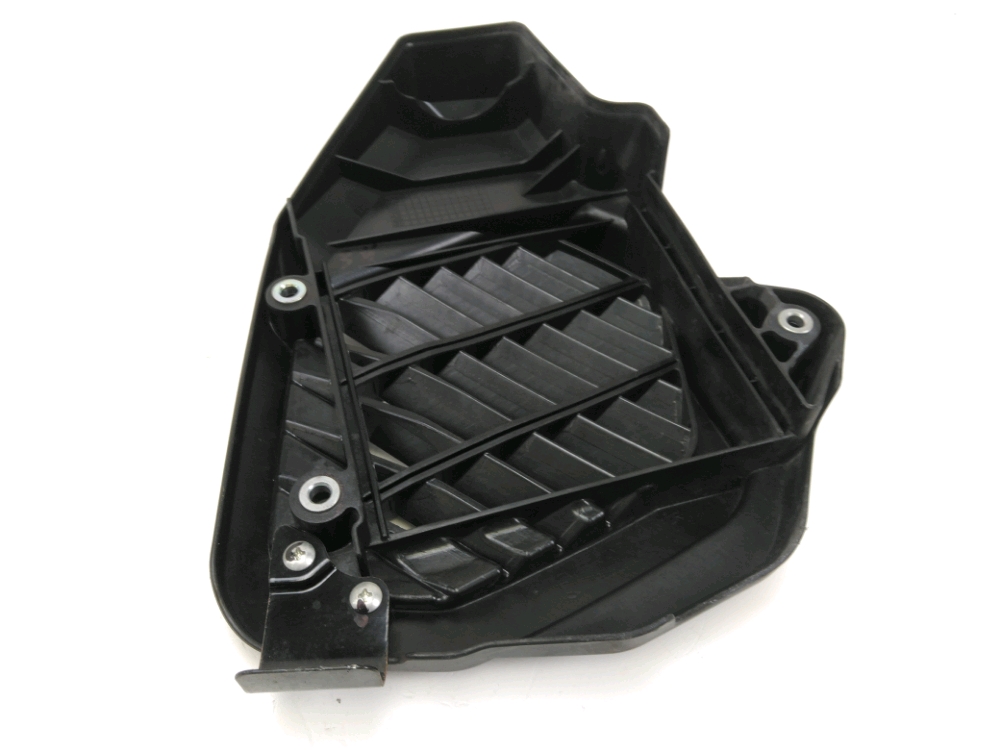 GRILLE DE RADIATEUR