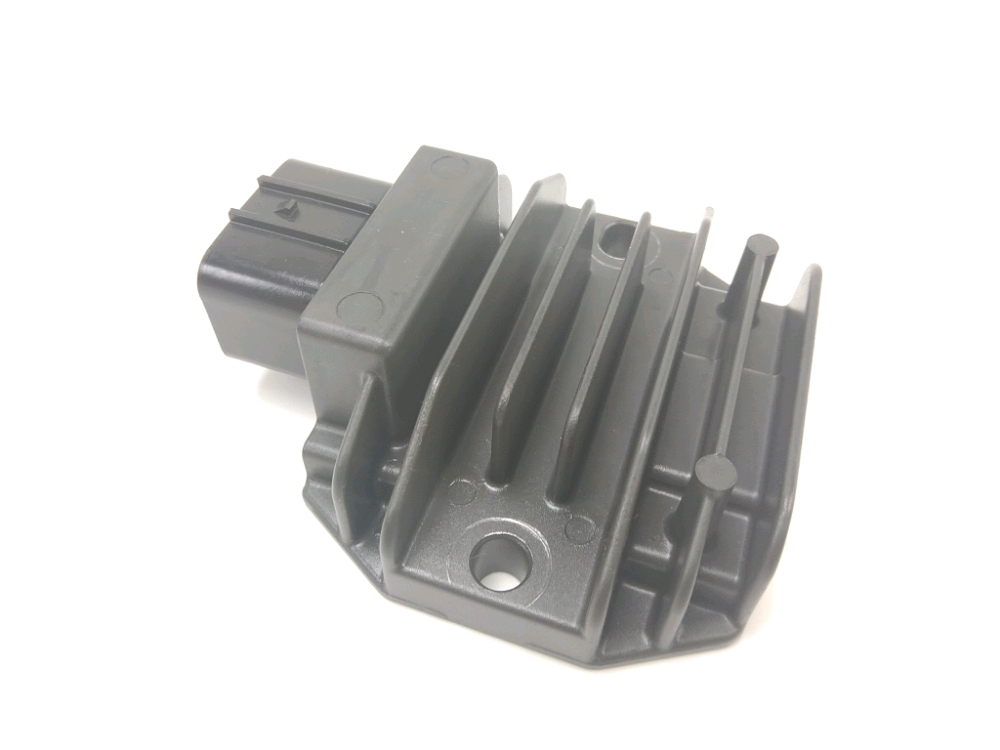 REGULATEUR DE TENSION