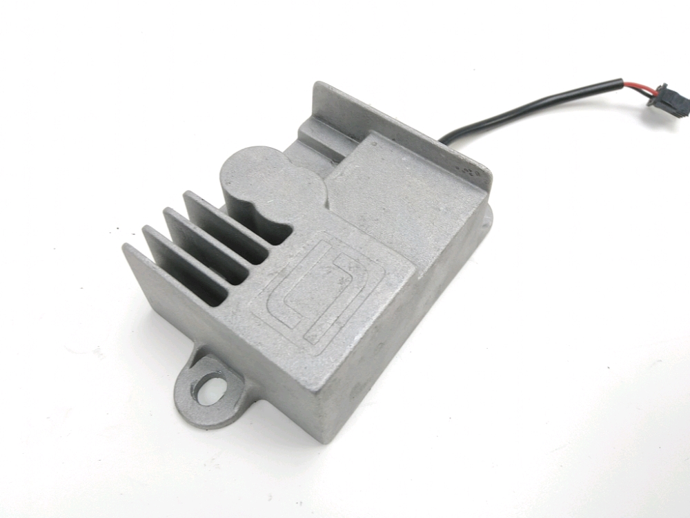 REGULATEUR DE TENSION