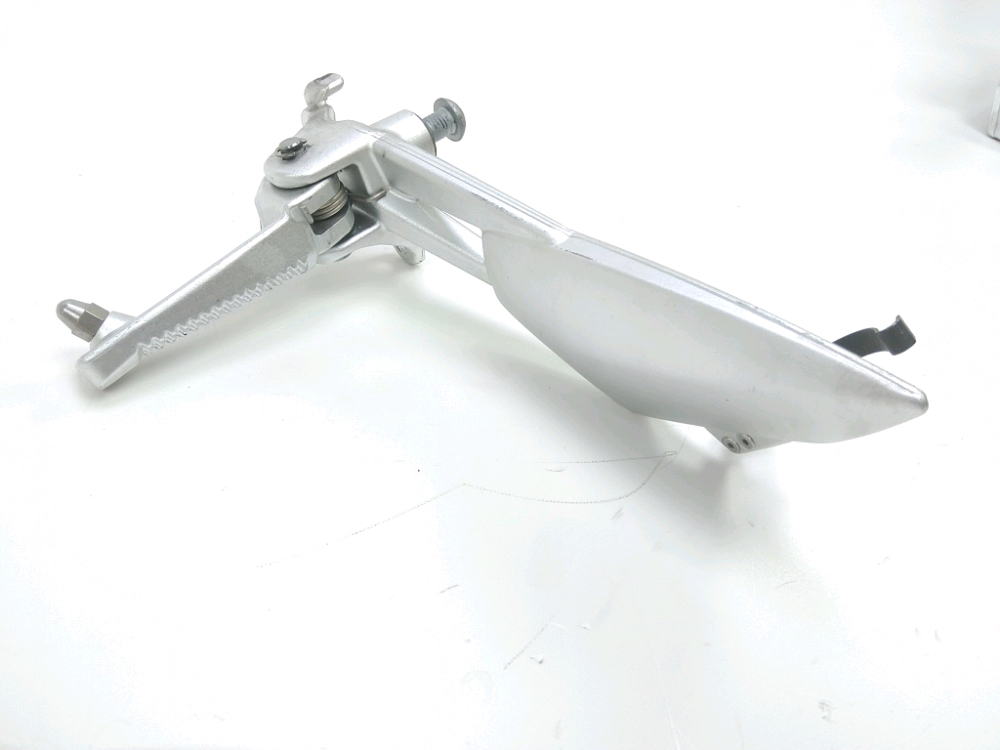 PLATINE AVANT DROITE COMPLETE