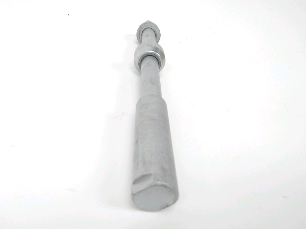 AXE DE ROUE AVANT