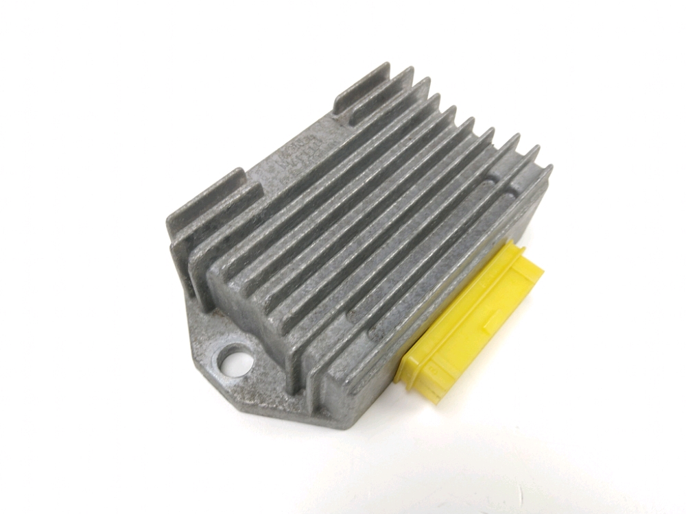 Regulateur de tension