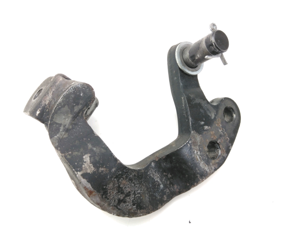 PLATINE AVANT DROITE