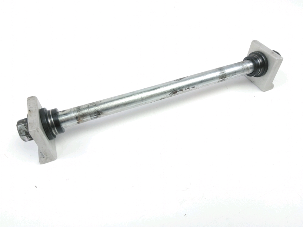 AXE DE ROUE ARRIERE