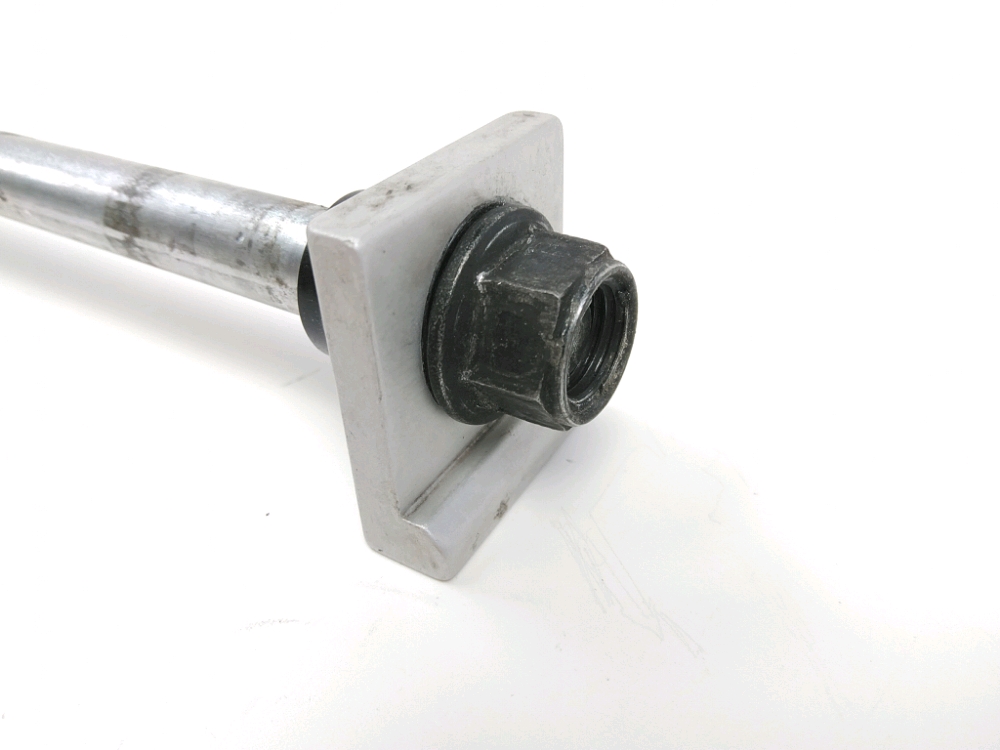 AXE DE ROUE ARRIERE