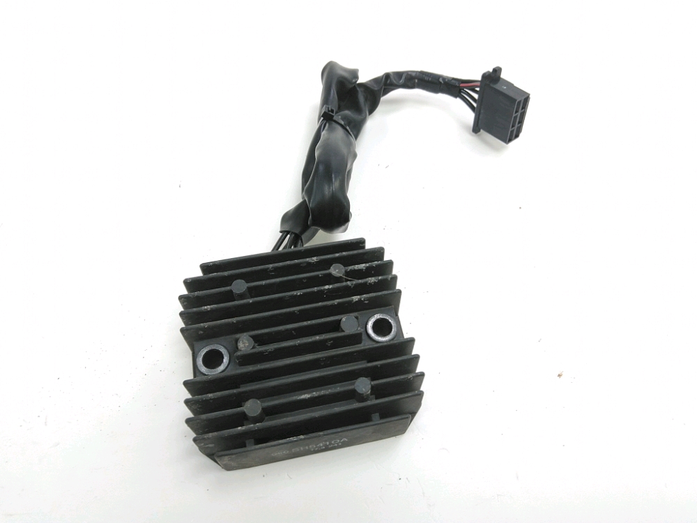REGULATEUR DE TENSION