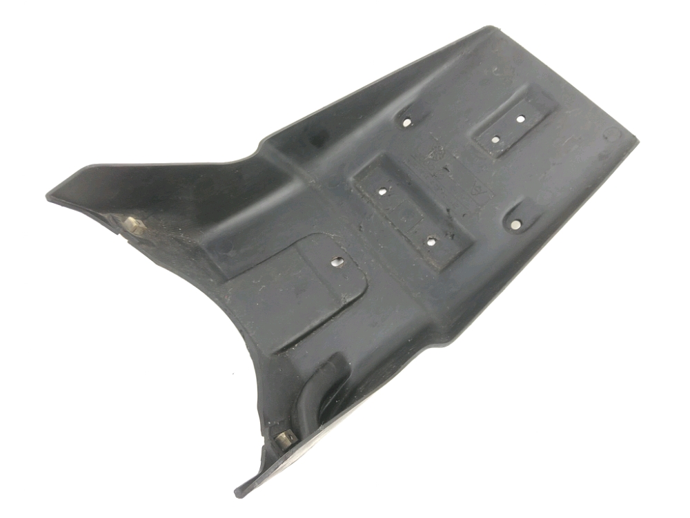 SUPPORT DE PLAQUE ET ECLAIRAGE