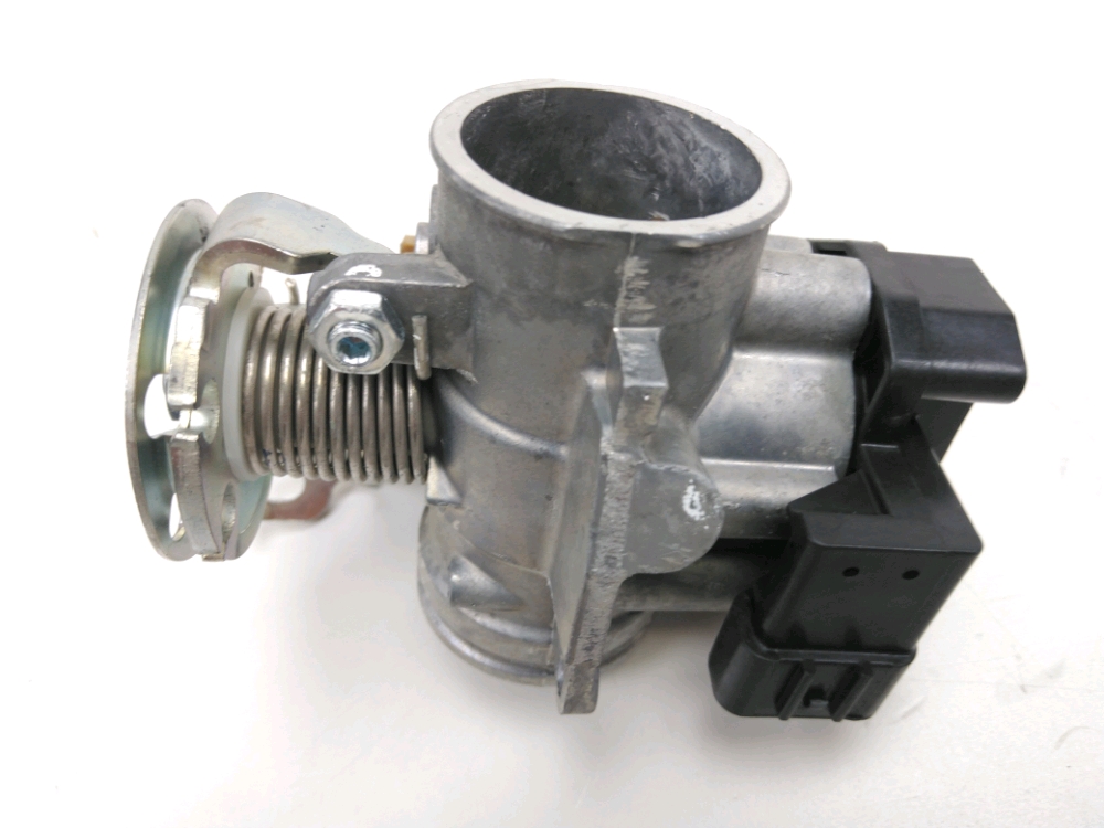 CORPS D'INJECTION DROIT