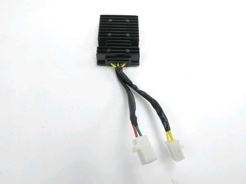 REGULATEUR DE TENSION