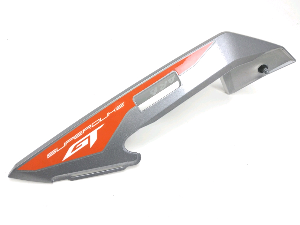 CARENAGE ARRIERE DROIT