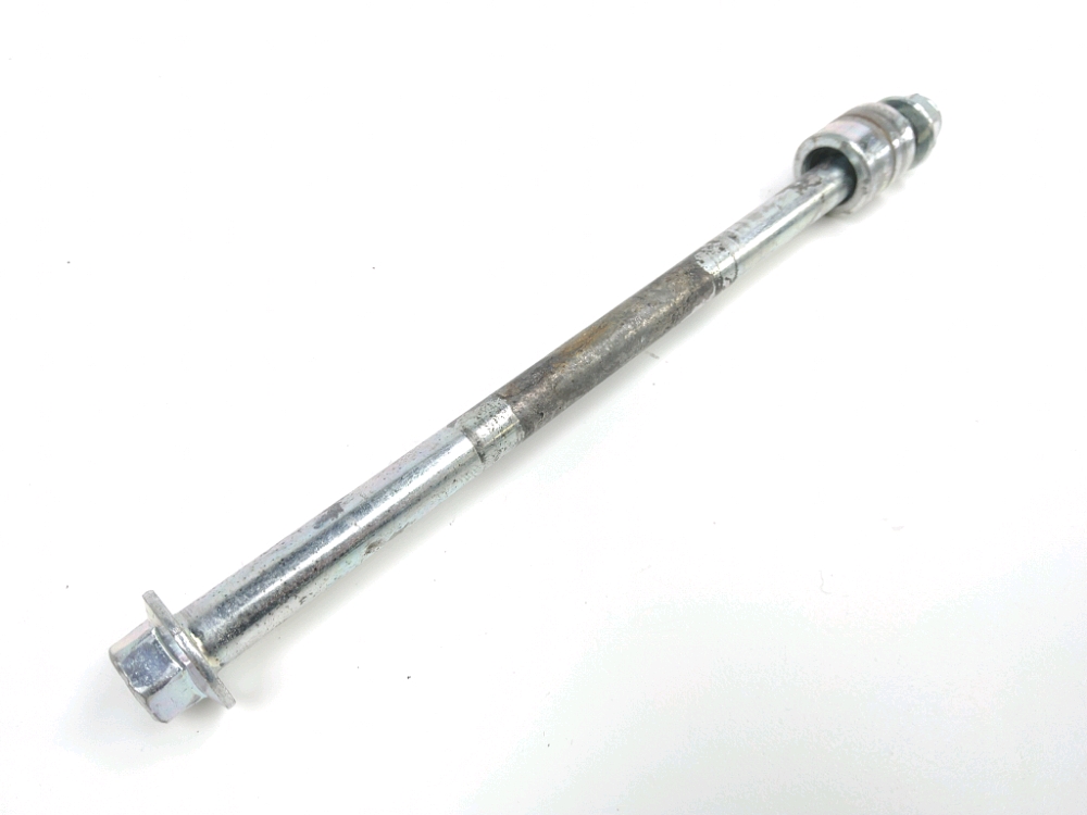 AXE DE ROUE AVANT