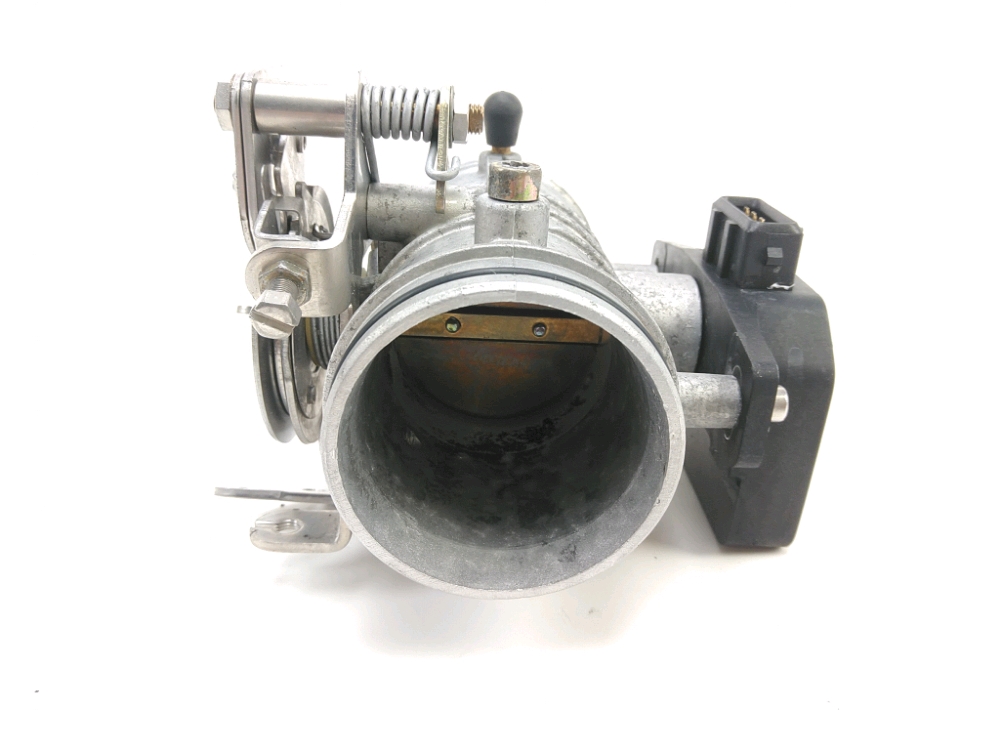 CORPS D'INJECTION GAUCHE