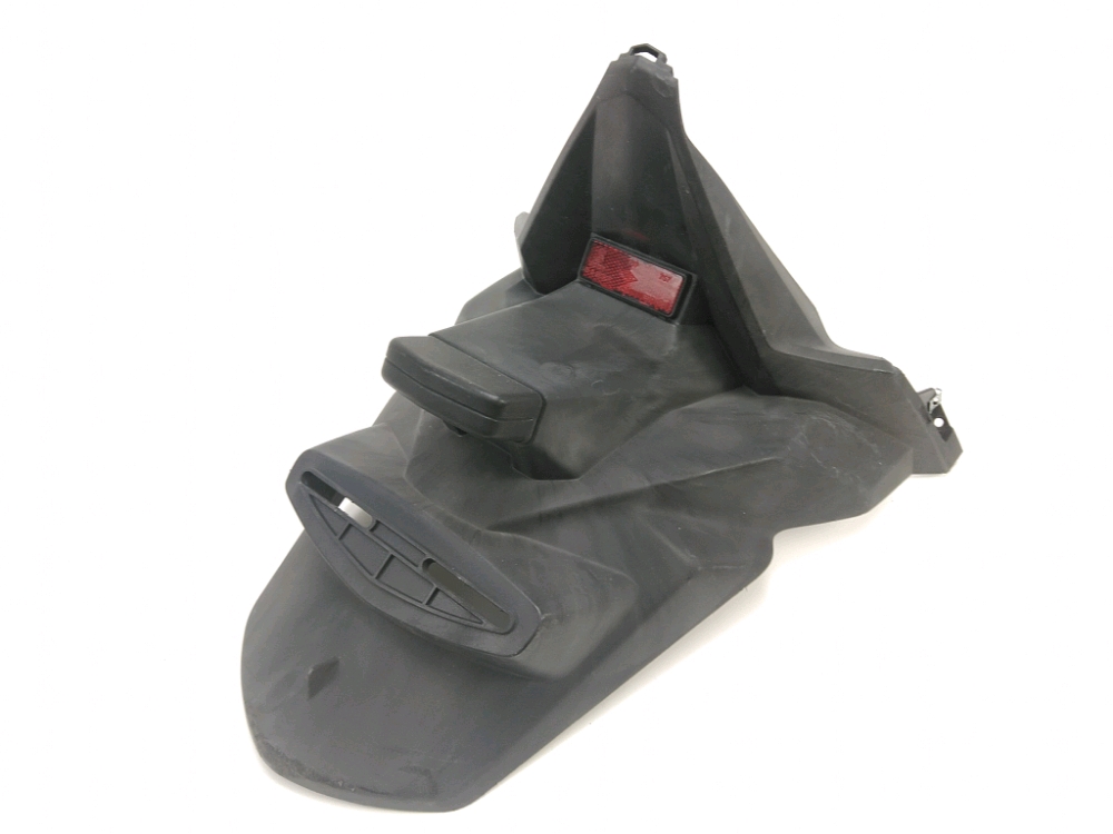 SUPPORT DE PLAQUE ET ECLAIRAGE
