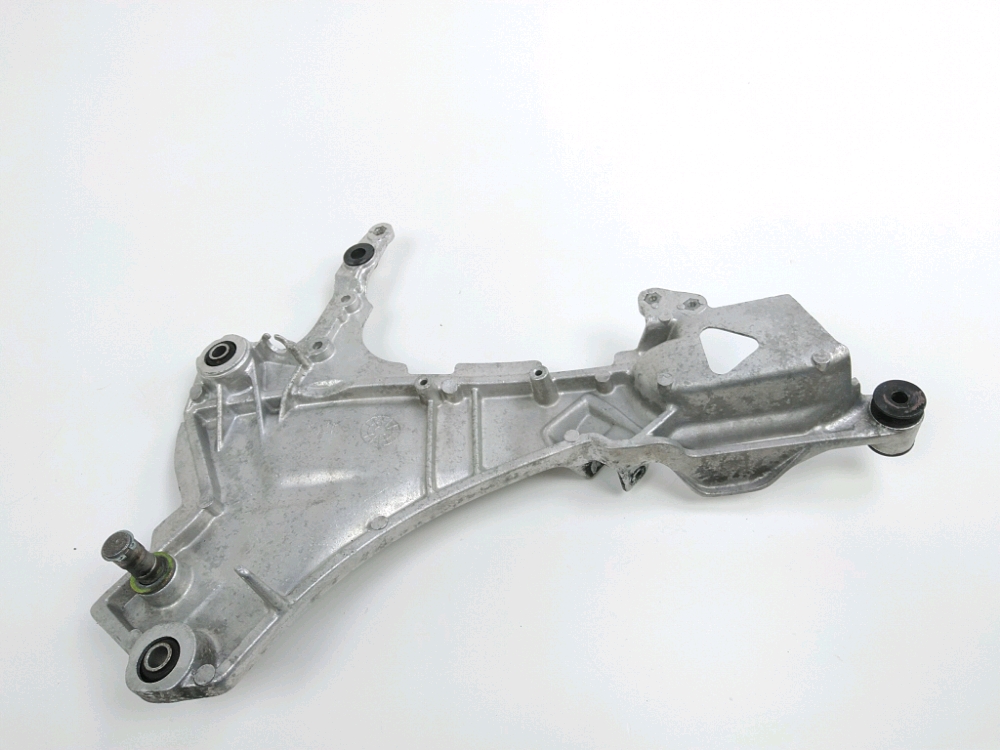 PLATINE AVANT DROITE COMPLETE