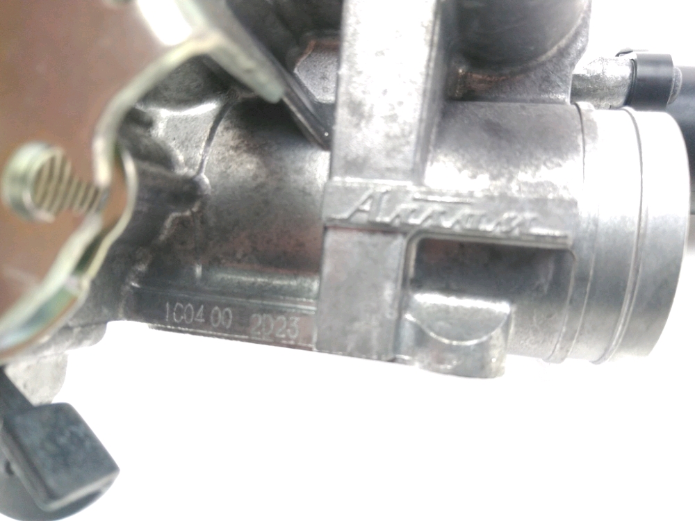 CORPS D'INJECTION DROIT