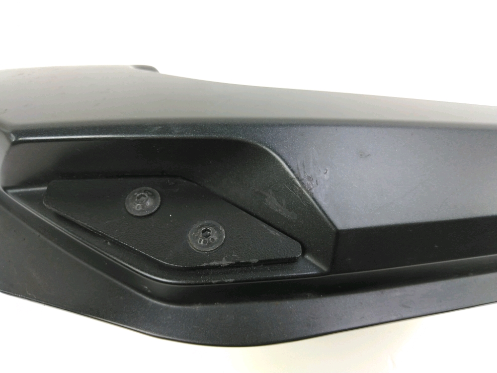 CARENAGE ARRIERE DROIT