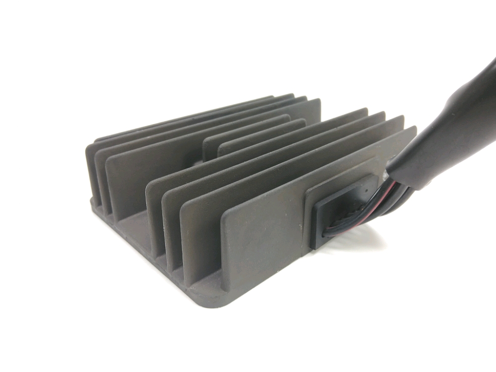 REGULATEUR DE TENSION