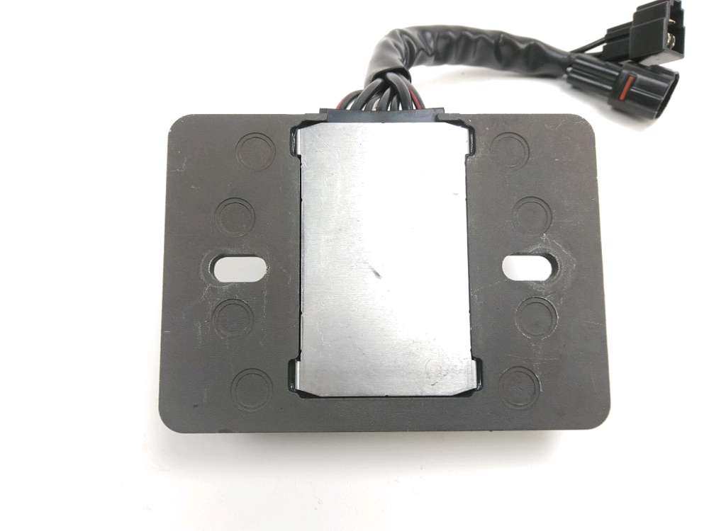REGULATEUR DE TENSION
