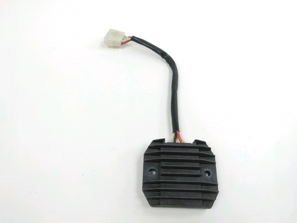 Regulateur de tension
