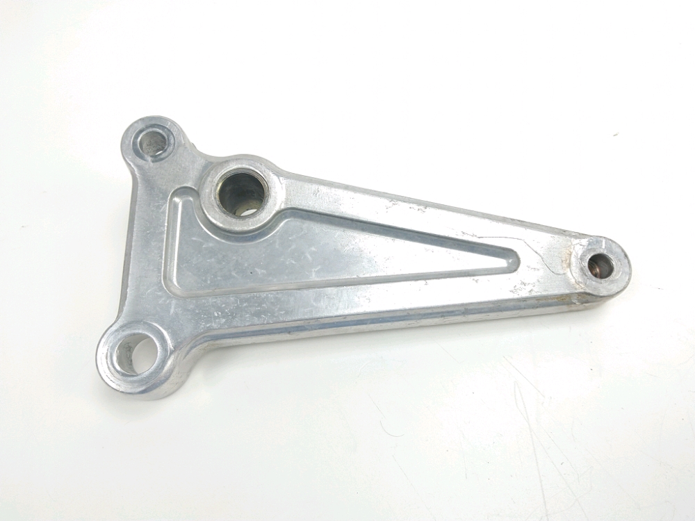 Platine avant droite