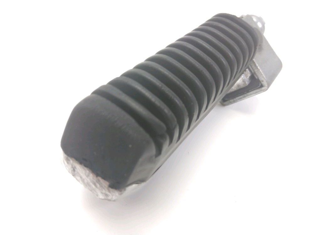 Repose pieds avant droit