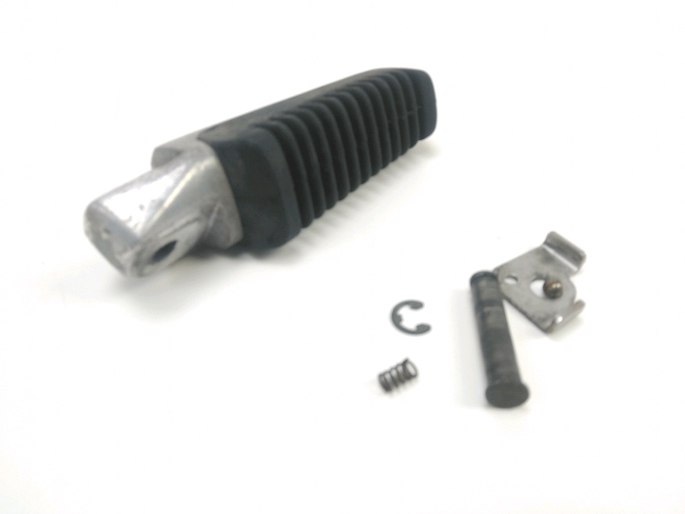 Repose pieds arriere gauche