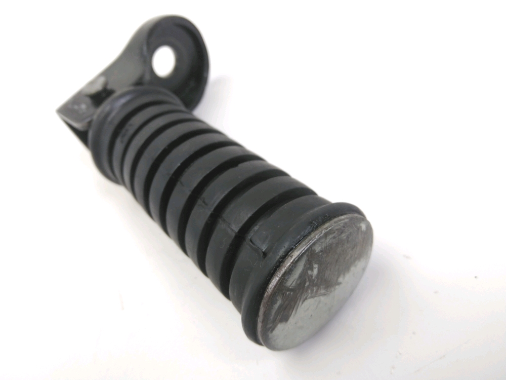 Repose pieds arriere gauche