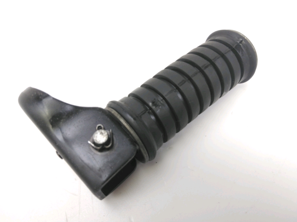 Repose pieds arriere droit