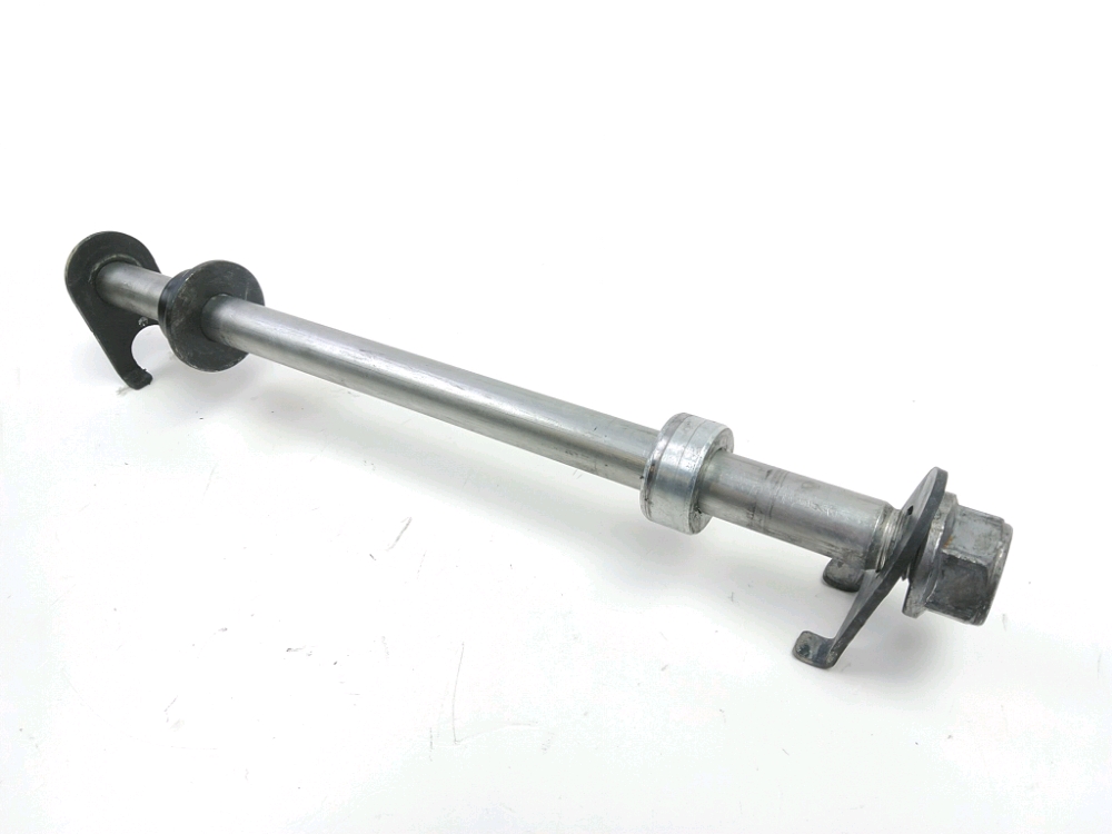 AXE DE ROUE ARRIERE