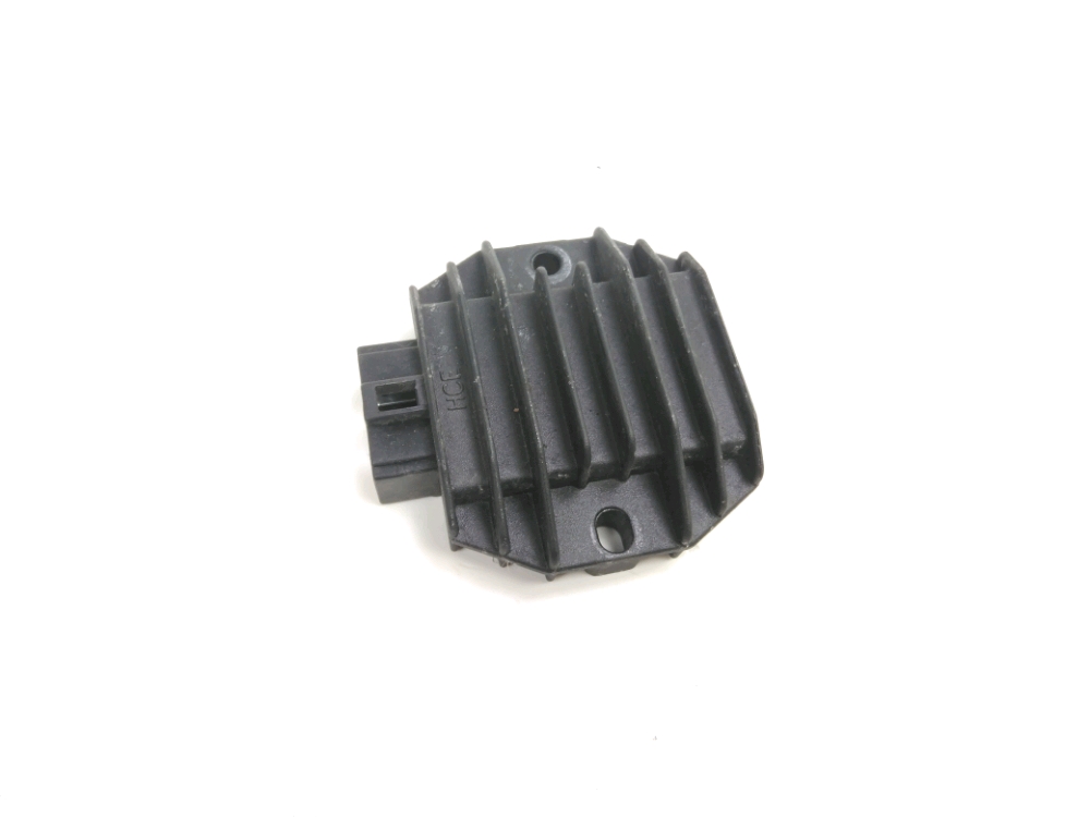 REGULATEUR DE TENSION