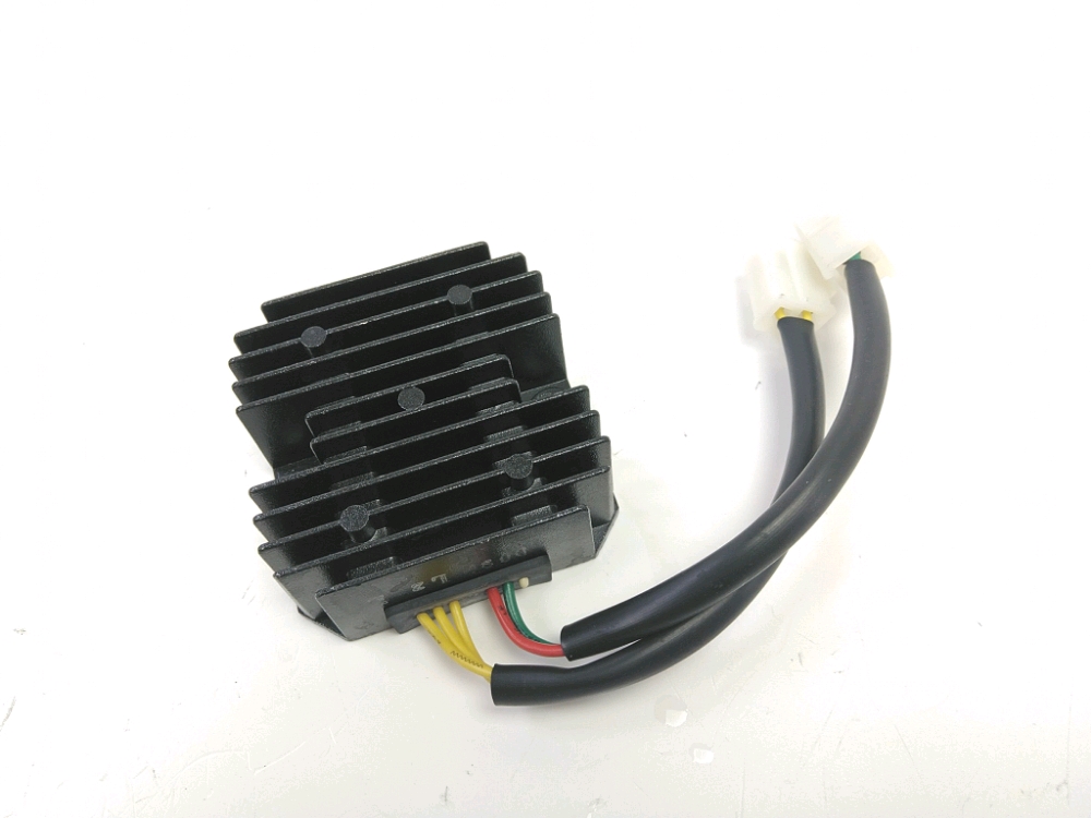 REGULATEUR DE TENSION
