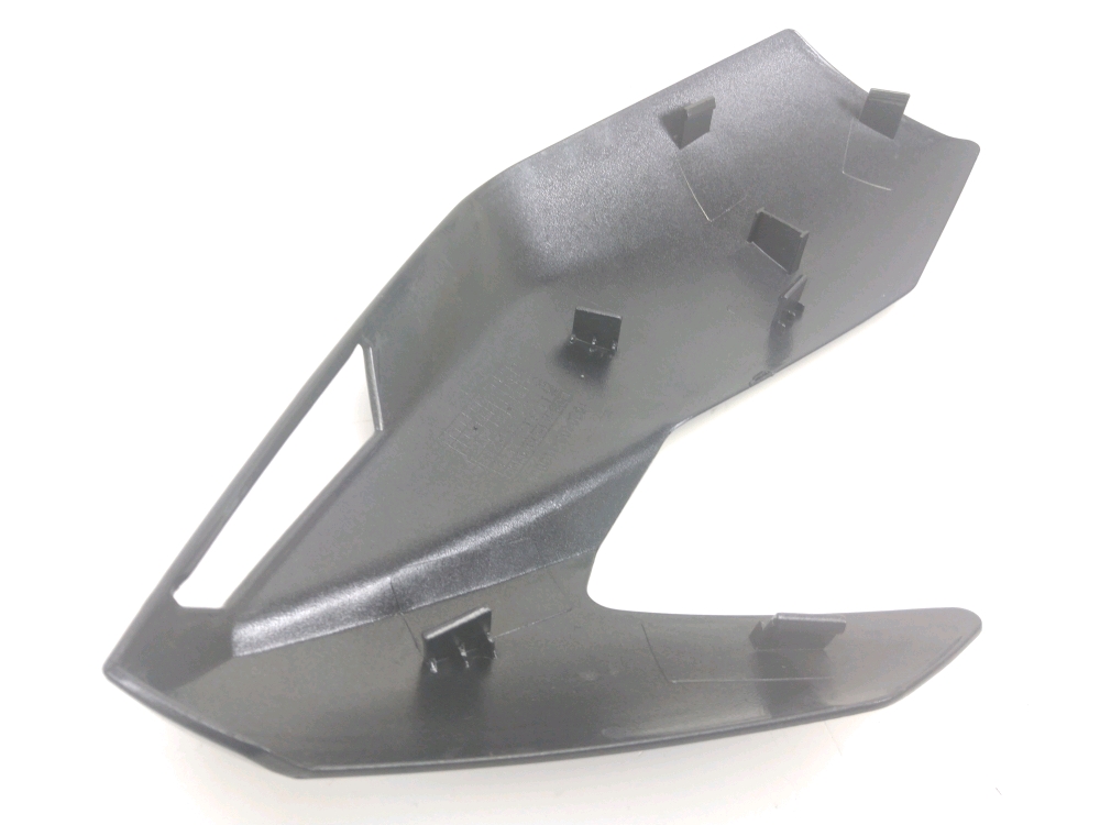 CARENAGE AVANT DROIT