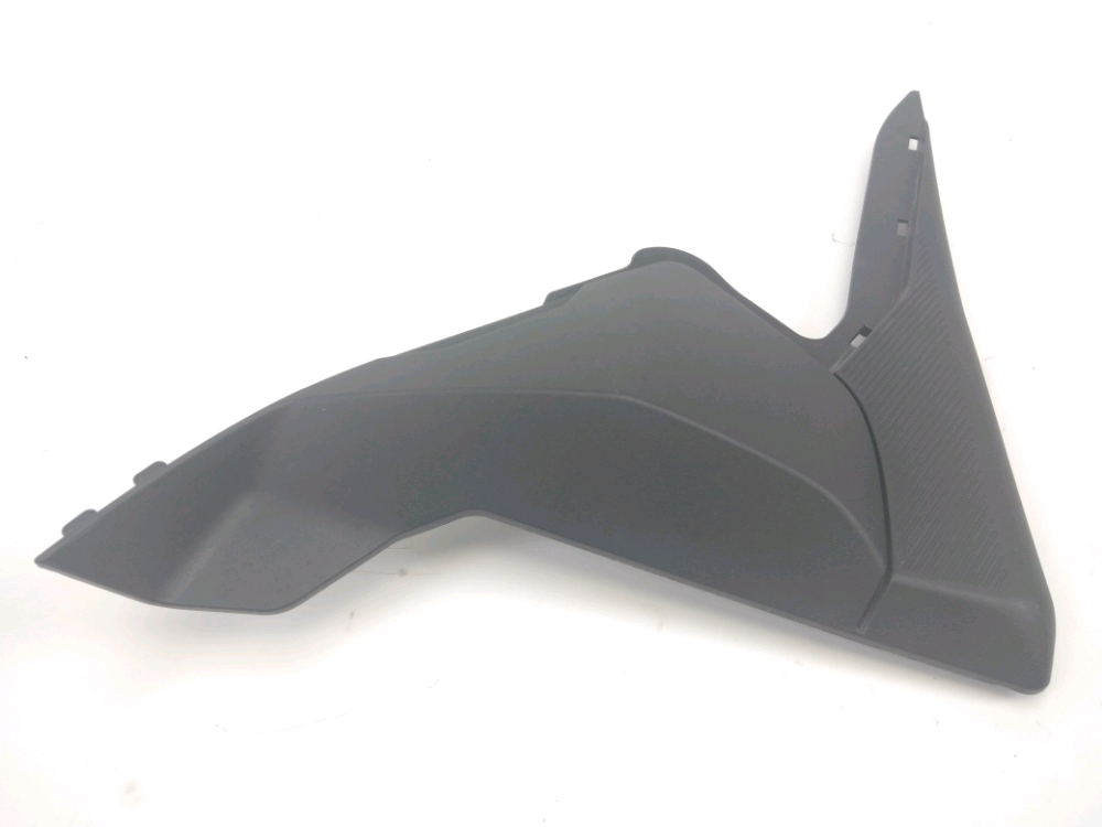 CACHE LATERAL GAUCHE