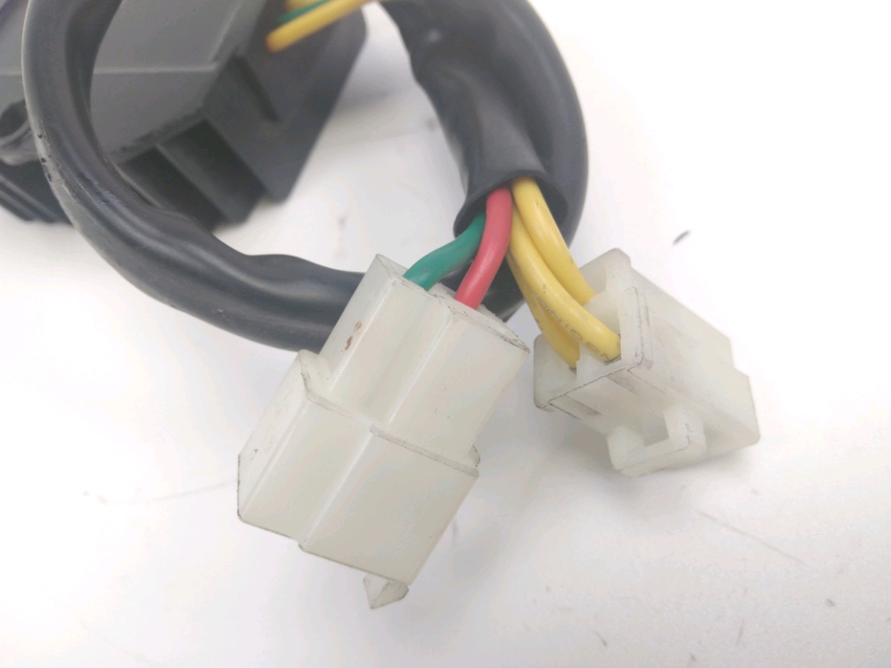 REGULATEUR DE TENSION