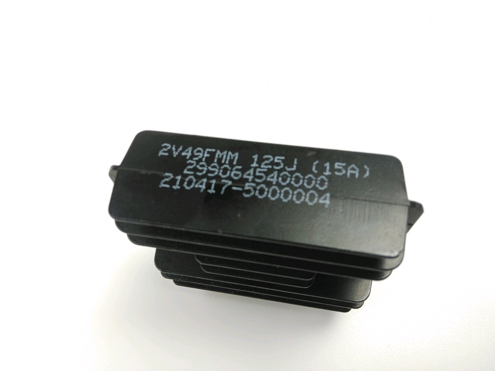 REGULATEUR DE TENSION