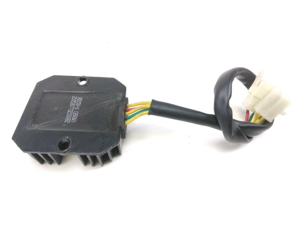 REGULATEUR DE TENSION
